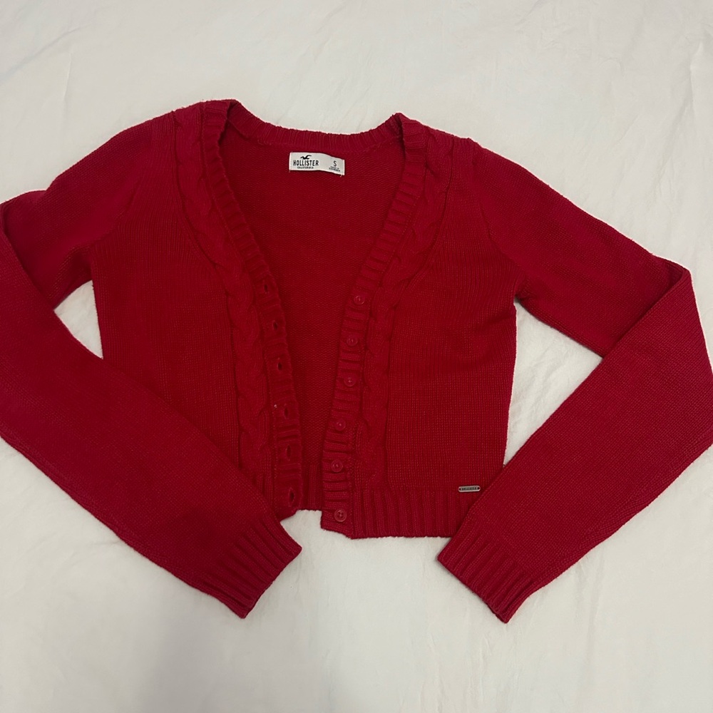 Red knitted sweater